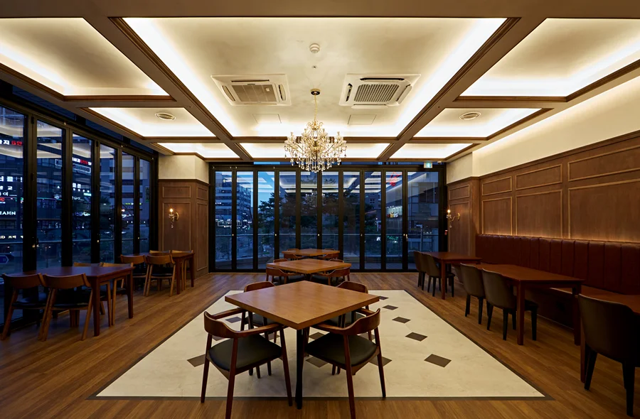 퓨전한식당인테리어