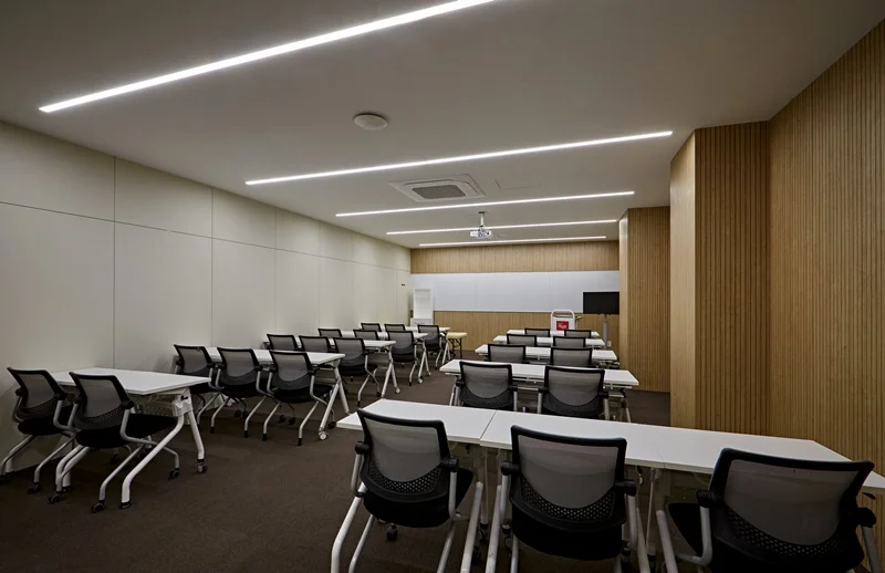 강의실인테리어